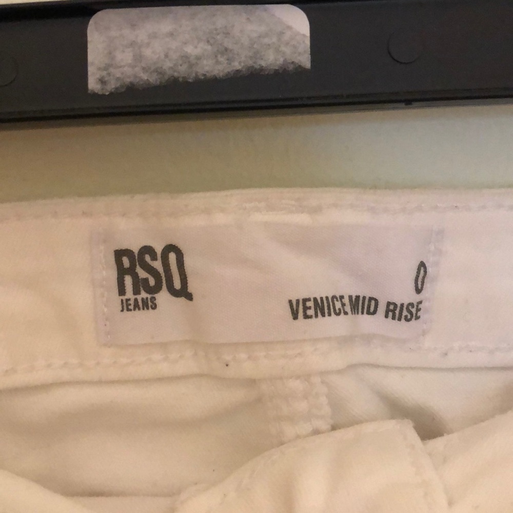 Rsq white jean shorts mid rise size 0 - Picture 2 of 3